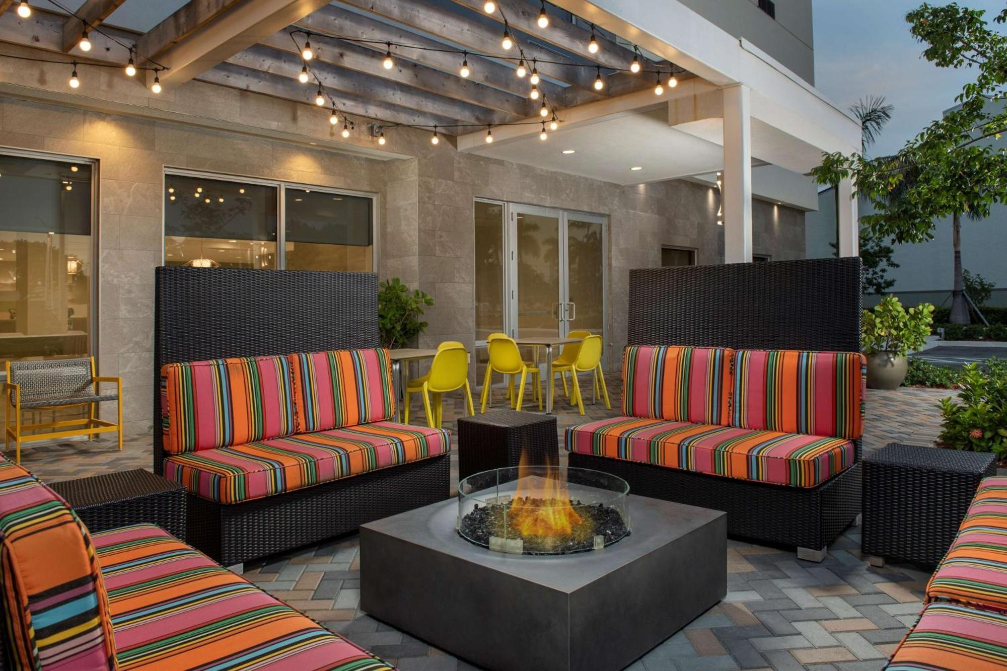 Home2 Suites By Hilton Miami Doral West Airport, Fl Екстер'єр фото
